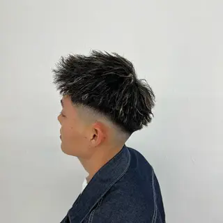 ショート カラー パーマ 豊崎 佑輔のヘアスタイル