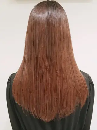 ロング Ash 店長　山下達也のヘアスタイル