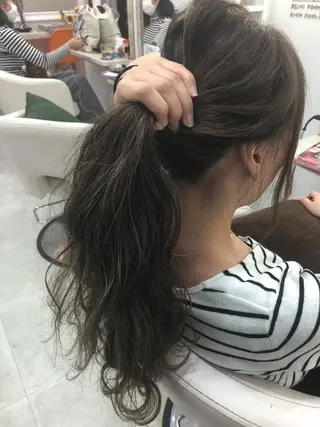 セミロング カラー 髪質改善 中川　翔のヘアスタイル