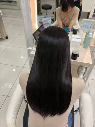 ロング 鵜野 惠帆のヘアスタイル