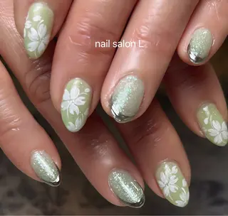 ネイル 吉川市 ネイルサロンLのネイルデザイン