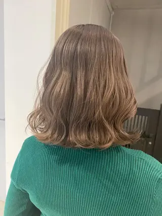 ミディアム カラー 🌈評価No.1🌈 艶髪カラー❌エクステのヘアスタイル