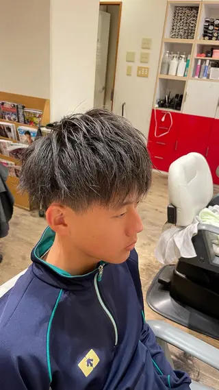 ショート メンズ 椿 大輔のヘアスタイル