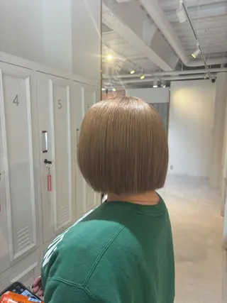 ショート 山﨑 まなかのヘアスタイル