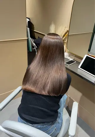 ロング カラー 🫧tomoka 透明感カラー🫧のヘアスタイル