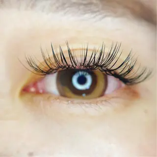 マツエク・マツパ MARL eyelash大川のマツエク・マツパデザイン