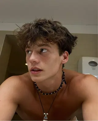 パーマ メンズ AINA所属・浦井 まなかのヘアスタイル