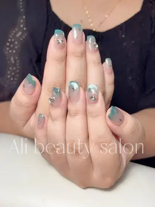 ネイル Ali 新小岩 ネイル専門のネイルデザイン