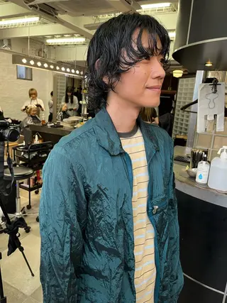 ミディアム カラー パーマ メンズ NOUN所属・eri kinjoのヘアスタイル