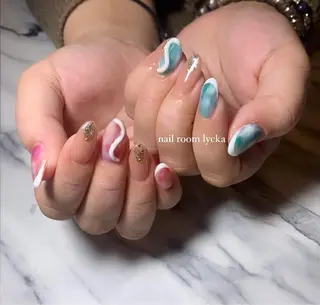 ネイル ﾈｲﾙﾙｰﾑﾘｯｶ 𝐦𝐚𝐲𝐮のネイルデザイン