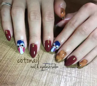 セミロング ネイル ツメトマツゲ .のネイルデザイン