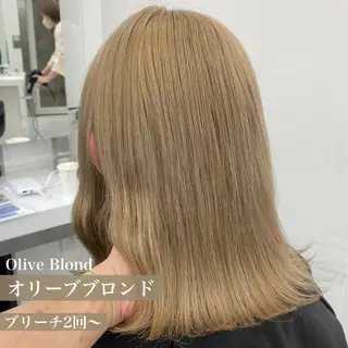 セミロング カラー ヘアアレンジ 🤍THEATER 【公式】札幌🤍🍬のヘアスタイル