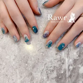 ネイル Rawr / saoriのネイルデザイン