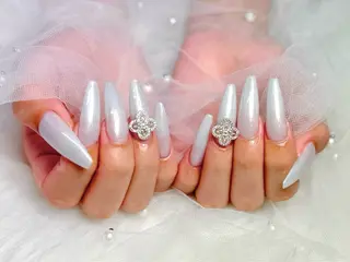 ネイル Lino+ ネイル&よもぎ蒸しのネイルデザイン