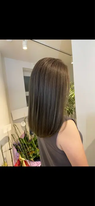 セミロング カラー hayaka todaのヘアスタイル