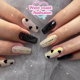 ネイル リボン、ガーリー パーツ放題専門店のネイルデザイン