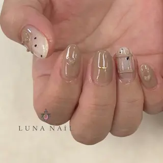 ネイル アトリエ　ミモザ所属・いまむら あかりのネイルデザイン