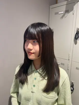 カラー 透明感ベージュ🤎 ナチュラルレイヤーのヘアスタイル