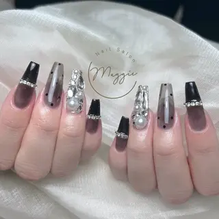 ネイル Maggie Nail🦩のネイルデザイン