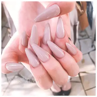 ネイル ＶＩＶＩ nailsalonのネイルデザイン