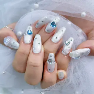 ネイル パーツ全部¥110 サロンミミのネイルデザイン