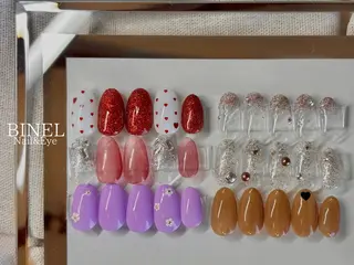 ネイル BINEL REINAのネイルデザイン