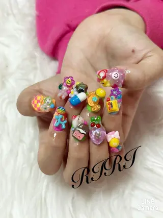 ネイル riri オーナーのネイルデザイン