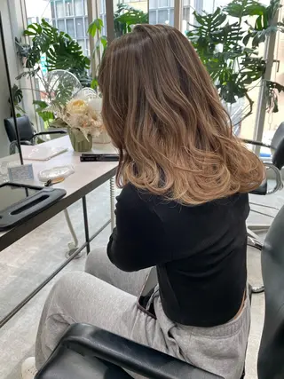 ミディアム LA.MIU★ 八王子店Mayuのヘアスタイル