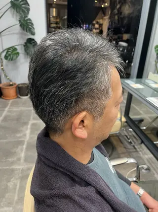 ショート アートラッシュフォーヘア所属・柴田 新菜のヘアスタイル