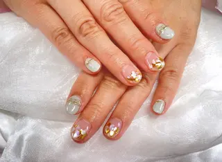 ネイル Nailsalon Charis.yuのネイルデザイン