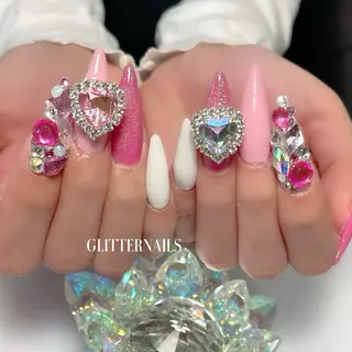 ネイル GLITTER NAILS所属・glitter na ils AYAのネイルデザイン