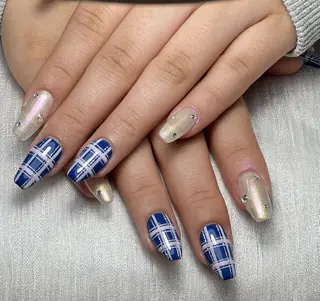 ネイル DEMAIN- 🌹のネイルデザイン