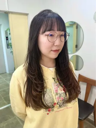 ロング 四日市/レイヤー /似合わせカットのヘアスタイル