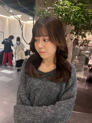 セミロング 中原 優美のヘアスタイル