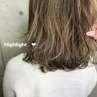 ショート カラー hair salon lego所属・立山 綾華のヘアスタイル