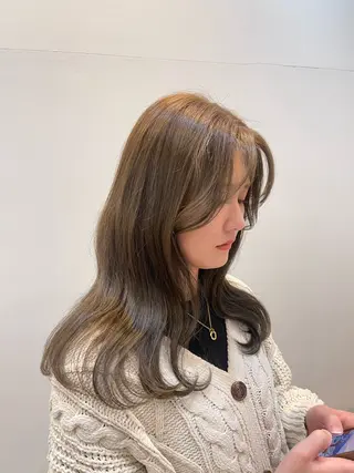 セミロング jr.stylist 小島千穂🎀のヘアスタイル