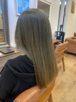 ロング LIFE下通 Miyuuのヘアスタイル