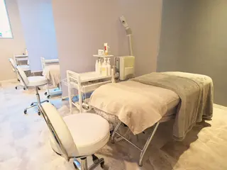 エステティックジュビラン アンビエンテ福井南店所属・坂下 智恵のエステ・リラクイメージ