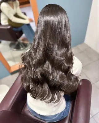 ロング 西川 仁のヘアスタイル