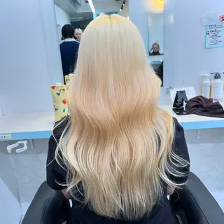 ロング カラー ブリーチカラー 🩵MIZUKIのヘアスタイル