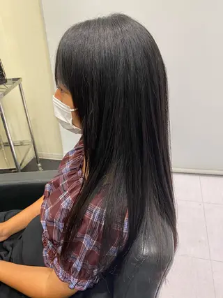 ロング a. kentoのヘアスタイル