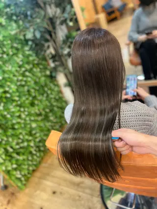 ロング ⚪️髪質改善 縮毛 店長 コウ⚪️のヘアスタイル