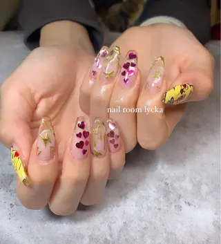 ネイル ﾈｲﾙﾙｰﾑﾘｯｶ 𝐦𝐚𝐲𝐮のネイルデザイン