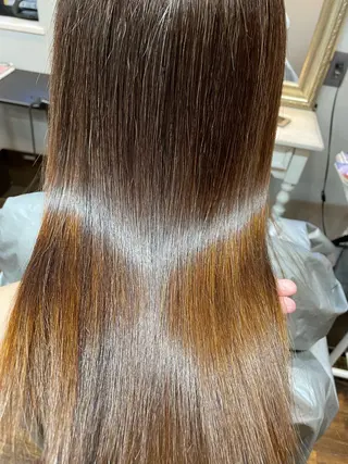 ロング AMAZE YUKIのヘアスタイル