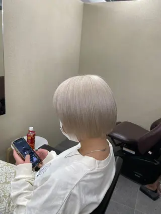 ショート 🫧ボブ/ツヤ髪/美 髪矯正/菜結のヘアスタイル