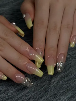 ネイル MITSUME 🎀 yumeのネイルデザイン