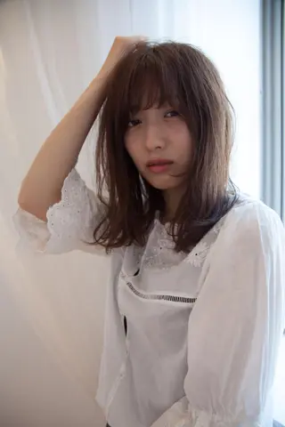 セミロング 店長/mao/ 前髪/顔周りカットのヘアスタイル
