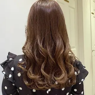 ロング ヘアアレンジ ミユ🎀エクステ 🎨デザインカラーのヘアスタイル