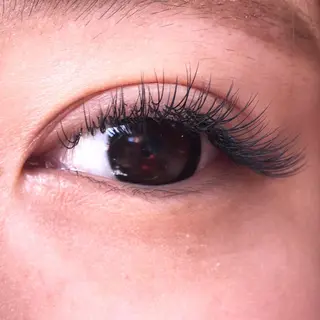 マツエク・マツパ MyCubeHairDesignEyelash所属・miiimo ミモのマツエク・マツパデザイン