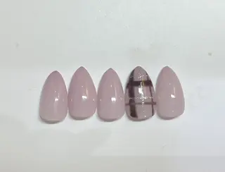 ネイル LABEL TAKARAのネイルデザイン